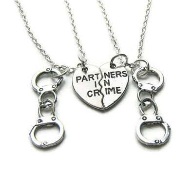 

Trinkets Partners Necklaces Cute fashion beautiful&elegant