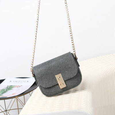 

Single Shoulder Bag Girls Small Bag Girls Tide Korean version Baitao Slant Bag Student Fashion Small Bag Girls Bag