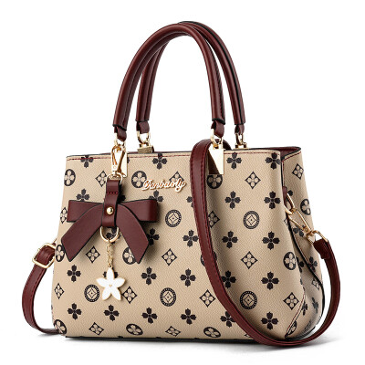 

Middle-aged Moms Girl Bag Autumn Winter Korean Edition Fashion Large Capacity Baitao Womens One-shoulder Handbag