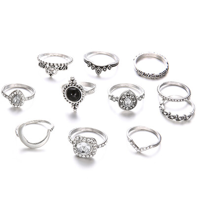 

Bohemian Retro Gem Crown Crystal Moon Heart Waves Geometric Silver Ring Set Women Party Jewelry Gifts