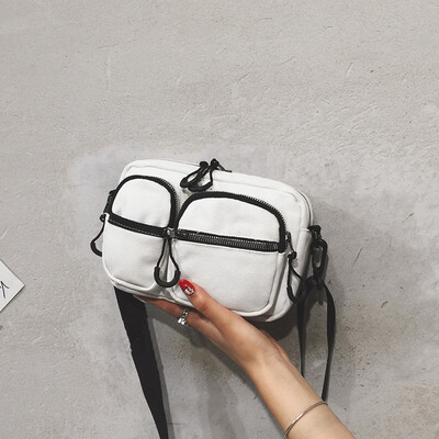 

Ins super fire small bag female new 2019 summer fashion wild small square bag Korean version of the canvas slung shoulder bag