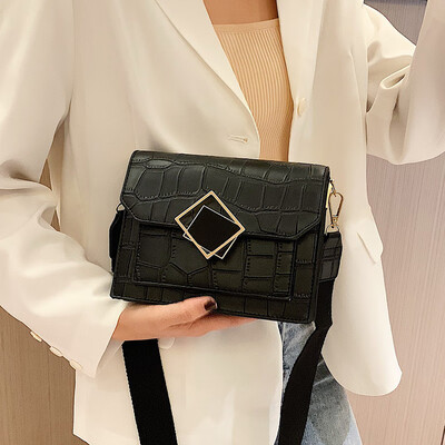 

Foreign air small bag female bag 2019 new fashion shoulder bag high sense French small group wild ins messenger bag
