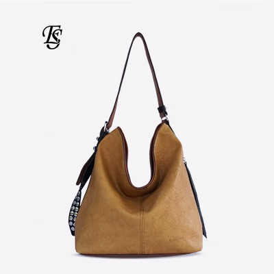 

ESHUNFA ladies handbag shoulder bag 2019 new fashion rivet large capacity bag C6230 4271