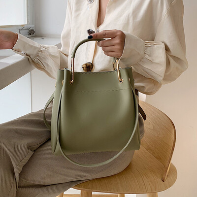 

Womens bag 2019 new summer small fresh bucket bag French niche fashion Messenger bag wild ins handbag