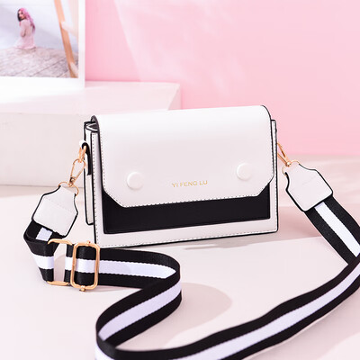 

In summer the new womens fashion Korean version ins100 fashion broadband womens single shoulder oblique satchel