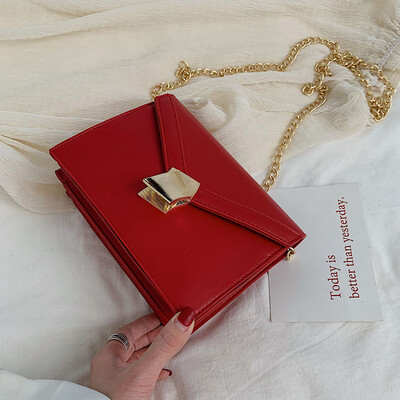 

Summer new texture bag female 2019 new Korean version of the wild single shoulder slung fashion chain simple envelope bag
