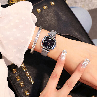 

Antique Chinese style watch female ins wind Sen college students retro simple small dial