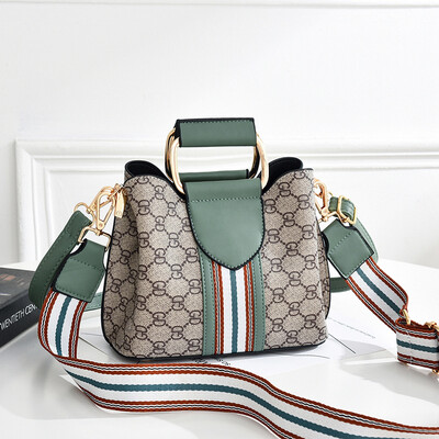 

Womens Large-capacity Bag Summer Korean Version Fashion Baitao Broadband Slant Bag Womens One-shoulder Bag