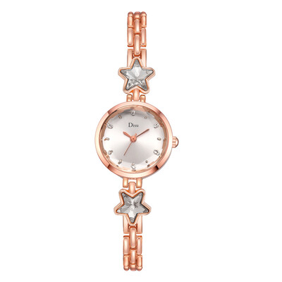 

Brand new ladies alloy bracelet watch Korean version of the temperament noble five-pointed star watch quartz watch
