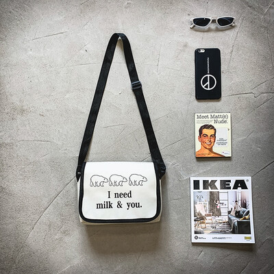 

Small bag canvas bag woman single shoulder oblique satchel college student Chichundred Korean version of the ancient sense of the