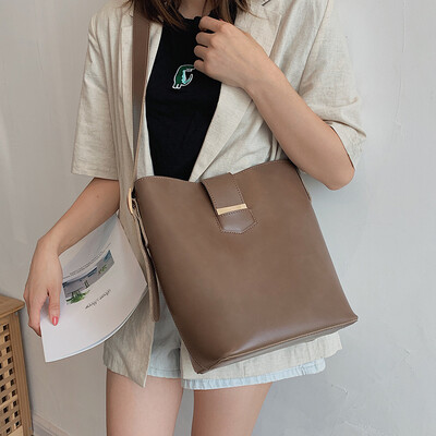 

Senior sense big bag female bag 2019 new fashion bucket bag summer small fresh wild ins shoulder shoulder bag