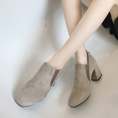 

English wind small leather shoes thick single shoes autumn high heels with abrasive leather Joker womens shoes set foot