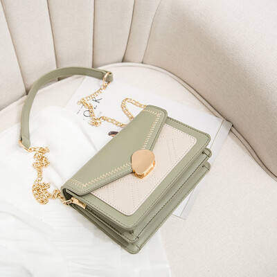 

Summer ladies go on the fashion trend wearing small square bags with one shoulder&one shoulder inclined summer ladiesbags