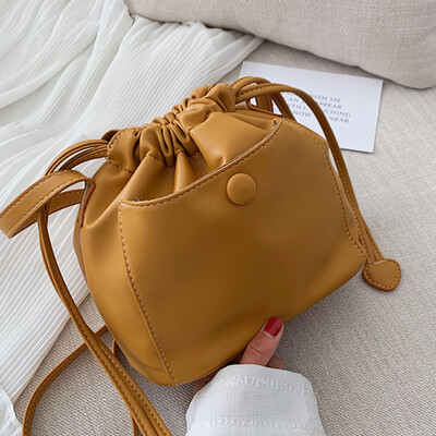 

Bucket bag 2019 new Korean version of simple womens bag Fu Gusen small fresh single shoulder slanted leisure bag