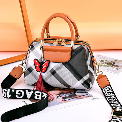 

Bag female 2019 spring new fashion handbags wholesale Europe&America slung shoulder bag direct supply