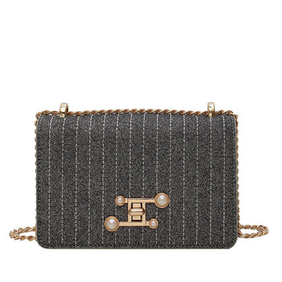 

Summer handbag 2019 new Korean version of the ocean pearls portable contrast color small square bag fashion wild shoulder Messenger bag