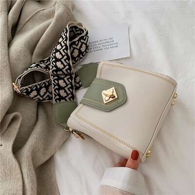 

ins texture small bag retro popular fashion womens bag2019 new bag wide-band bucket bag single-shoulder oblique bag
