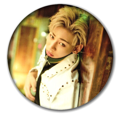 

Kpop GOT7 Formal Three Series Tin Plate Badge Cute Cartoon Brooch Bag Pendant Boys Girls Accessories Hot Gift for Fans