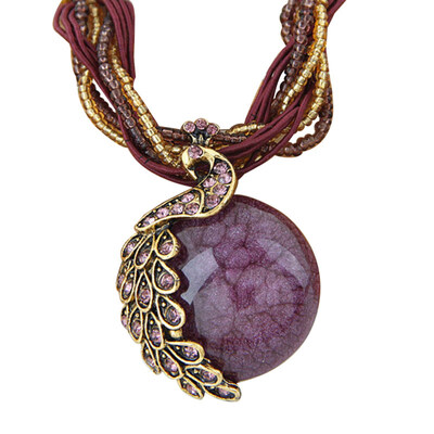 

Bohemian Women Rhinestone Inlaid Peacock Round Faux Opal Pendant Necklace Gift