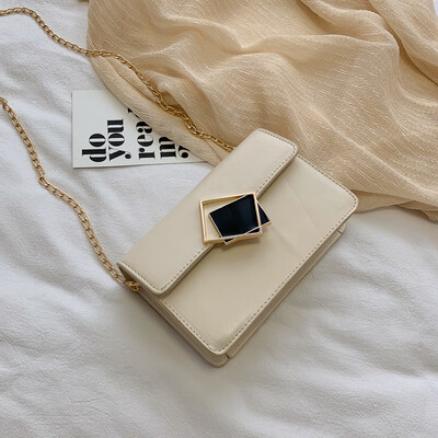 

New small bag female 2019 new wave Korean version of the simple chain small square bag summer small fresh shoulder Messenger bag