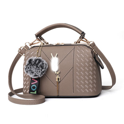

Womens bag 2018 new bag female Korean version of the stereotypes cool fashion womens bag slung shoulder bag