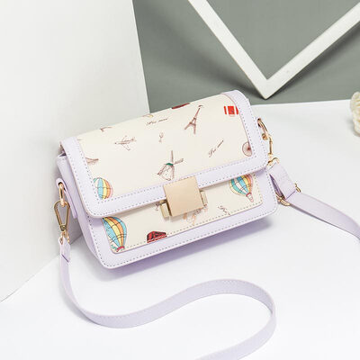 

Summer ins super hot girl 2019 Korean version of single shoulder slanting bag fashion students straddle