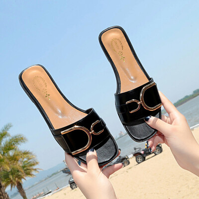 

Summer womens shoes ins network celebrity sandals&slippers womens summer 2019 new fashion wear a word out of the flat bottom