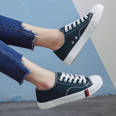 

2019 fall new version of the Korean version of small white canvas shoes womens shoes flat soles students cloth shoes black b