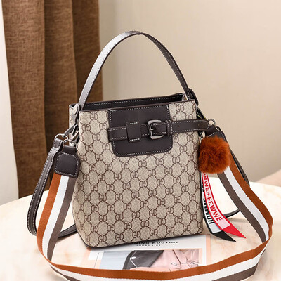 

New small bag female bag 2019 new wave Korean version of the wild lady shoulder Messenger bag broadband bucket bag