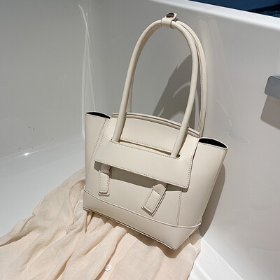 

Advanced sense bag style simple temperament handbag 2019 new Korean version of the wild shoulder slung fashion handbag