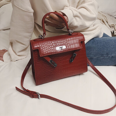 

Retro bag female 2019 new wave Korean version of the fashion wild crocodile pattern casual billiard shoulder slung Kelly bag