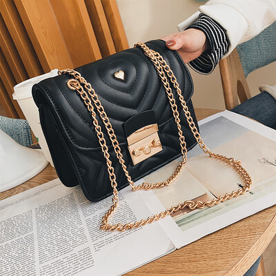 

Qiao Bani 2019 new Korean chic fashion embroidery line pig nose lock chain small square bag shoulder diagonal tide handbag