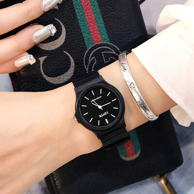 

Student fashion watch male retro black table neutral watch waterproof quartz watch couple table female table simple