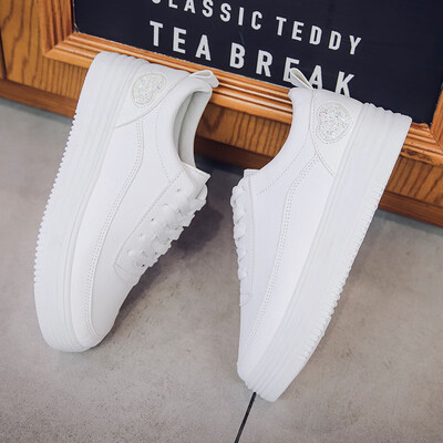 

Small white shoes women 2019 autumn new Joker thick soled shoes platform shoes Korean ulzzang sneakers womens summer