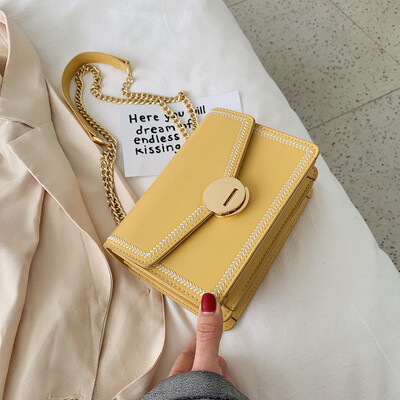 

Summer new solid color bag female 2019 new Korean version of the wild single shoulder slung fashion lock chain small square bag