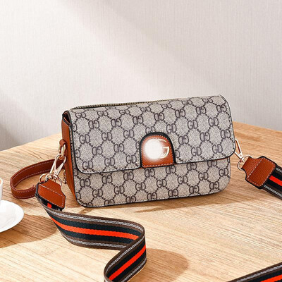 

Ladies bag 2019 Korean version of the cool fashion summer new womens bag PU leather shoulder bag Messenger bag