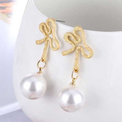 

EK314 New Design Metal Gold Color Circle Cross Heart Geometric Irregular Natural Imitation Pearl Drop Earrings for Women Jewelry