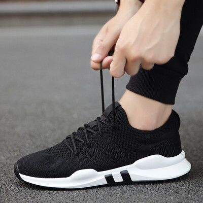 

Mens shoes Korean version of the trend of mens sports&leisure breathable wild cloth shoes running deodorant shoes