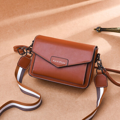

Baggage girl autumn fashion postman CK small square bag simple sequins slant shoulder summer fashion