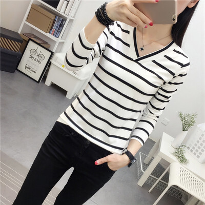 

Loose Student Bottom V-Neck Striped T Shirt Full Sleeve Black&White Stripes Women T-Shirt