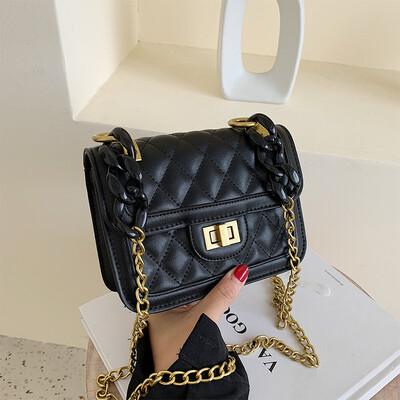 

Ins super fire small fragrance bag female 2019 new wave fashion rhombic wild chain shoulder slung small square bag