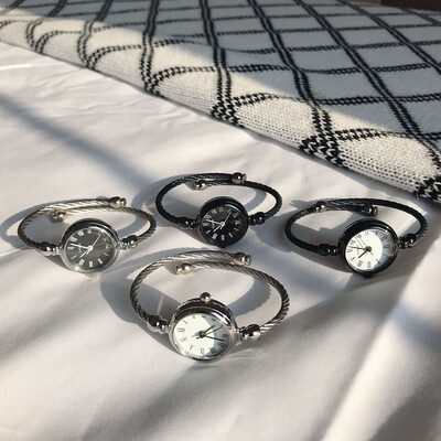 

Ins Watch Girl Student Simple Chic Style Retro Small Watch Disk Ribbon Chain Bracelet Table Literary&Artistic Temperament