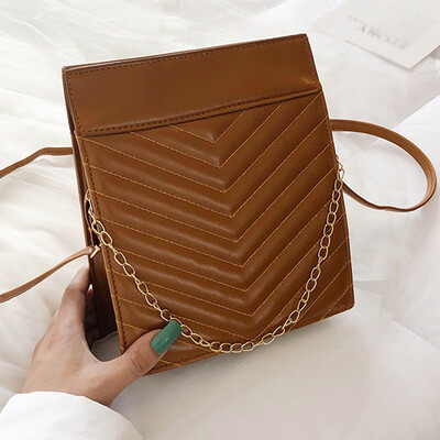 

Tailored Womens Fashion Simple Shoulder Bag Large Capacity Diagonal Cross Bag Chain Bag