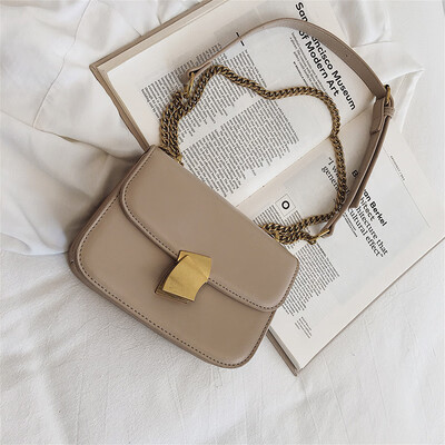 

Qiao Bani 2019 new South Korea ins fashion solid color chain tofu bag wild single shoulder diagonal trend handbags