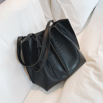 

2019 new womens shoulder bag casual simple fashion tote bag bag trend crocodile pattern womens bag