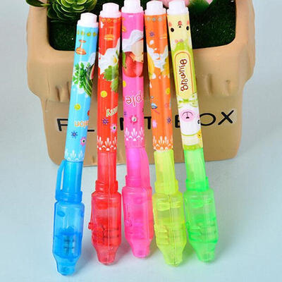 

Creative Invisible Black Light Combo 2 in 1 Magic Invisible Ink Pen