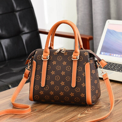 

Big Bag Female Tide Large Volume Korean Version Fashion Atmospheric Single Shoulder Hundred Handbags