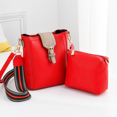 

Female bag 2019 spring new cool Korean fashion handbag shoulder Messenger bag bun bag