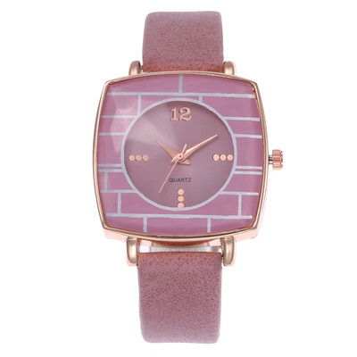 

High Quality Women Watch Striped Square Dial Fashion Ladies Quartz Wristwatch Digital Clock Simple Leather Strap Montre Femme