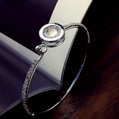

Korean Flow Simple Round Zircon Pendant Imitation Diamond Crystal Bracelet Open Bracelet